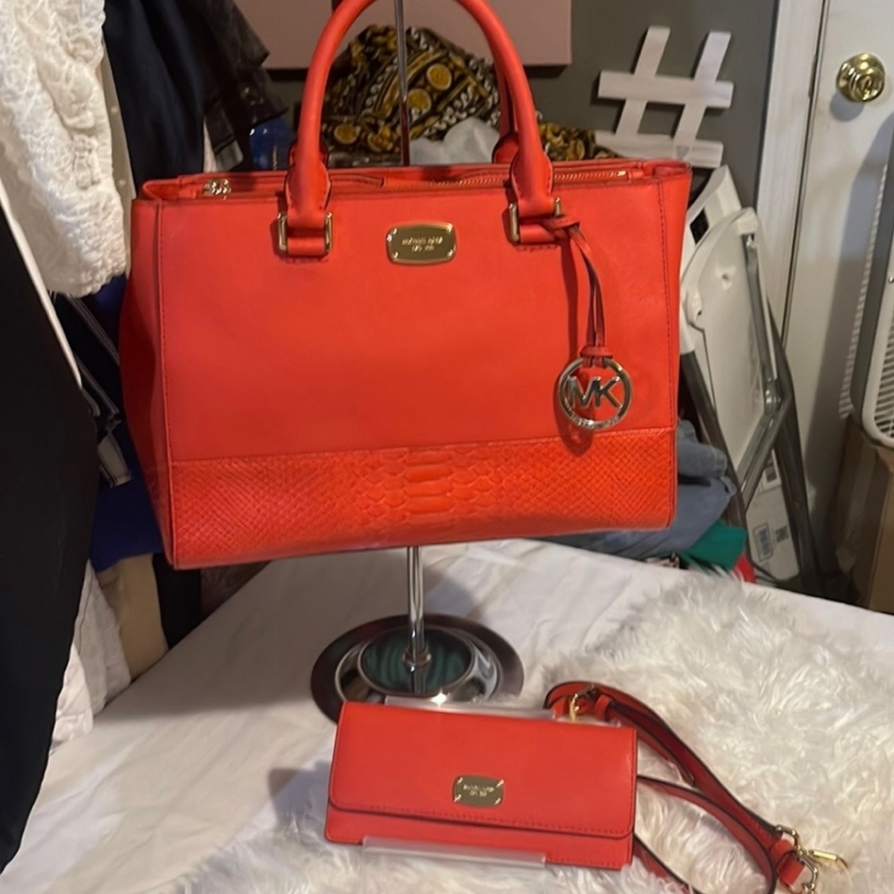 Micheal Kors Orange Saffiano leather and croc textured satchel and wallet